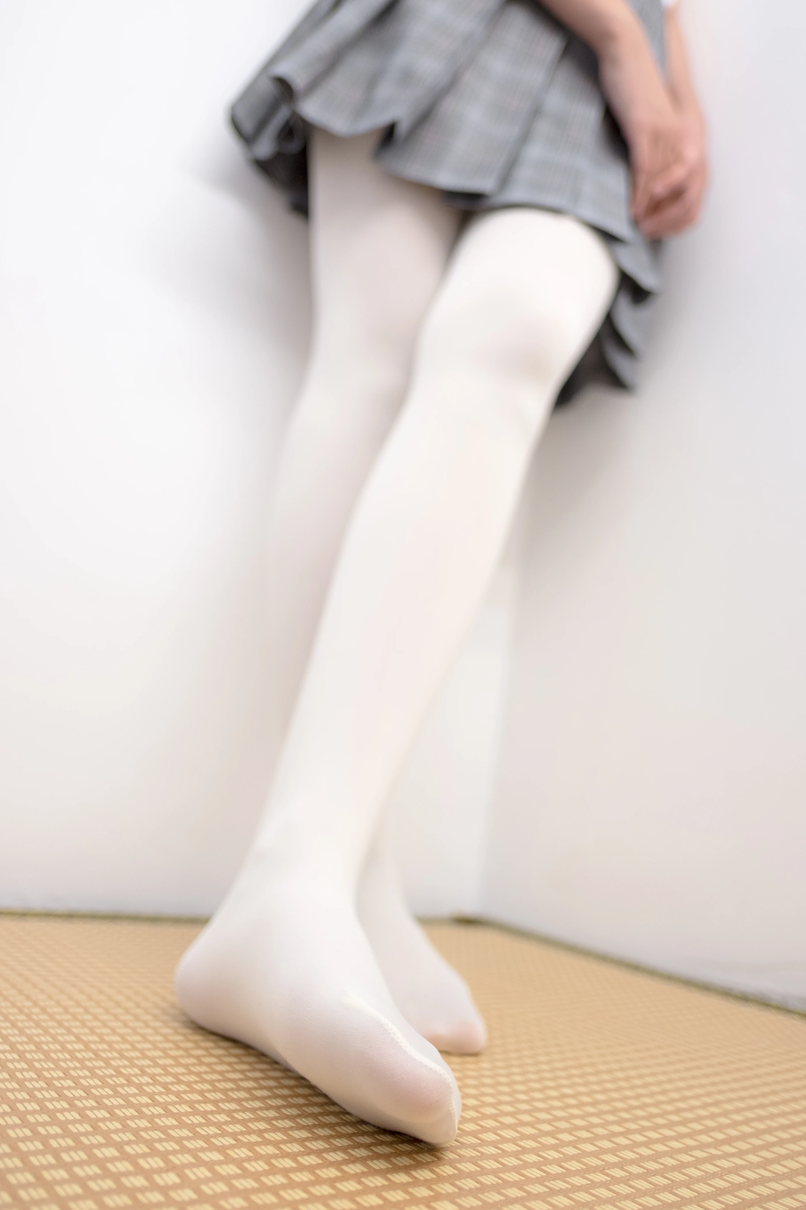 森萝财团 R15-028 [96P]插图1